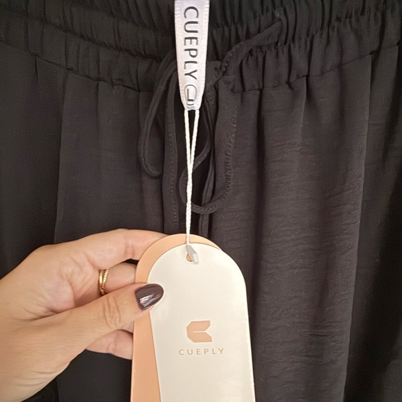 NWT Cueply Black Tiered Skirt, Sz Large - Picture 3 of 7